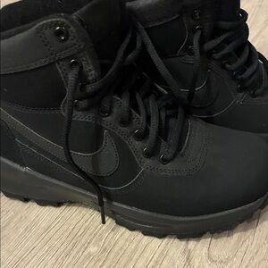 Black nike  High-Top Sneaker boots